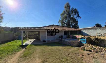 Casa com 3 quartos à venda na José Amadeus de Oliveira, 1, Leão, Agudos do Sul por R$ 280.000