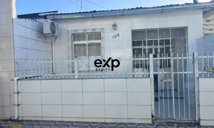 Casa com 3 quartos à venda na Rua Primeiro de Marco, 126, Centro, Valença por R$ 380.000