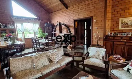 Casa em condomínio fechado com 3 quartos para alugar na Rua Emilio Romanetti, 165, Village Visconde de Itamaracá, Valinhos por R$ 8.000