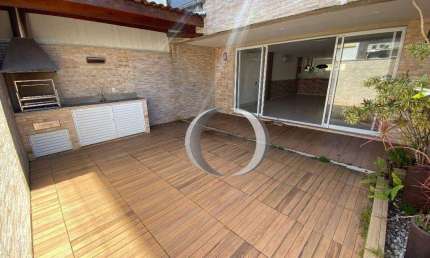 Casa à venda por R$ 1.600.000,00 - Enseada - Guarujá/SP