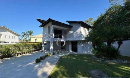 Casa a venda no Granville com 4 dormitórios, piscina e espaço gourmet