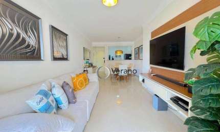 Apartamento na Pitangueiras, reformado, 50 metros da praia