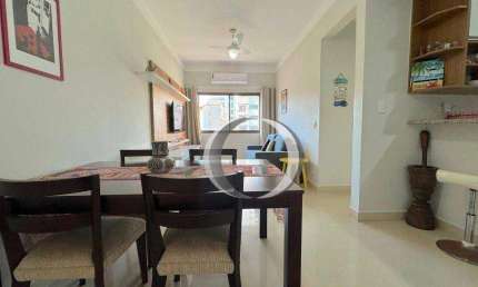 Praia da Enseada, Guarujá, 200 metros da praia, lindo apartamento