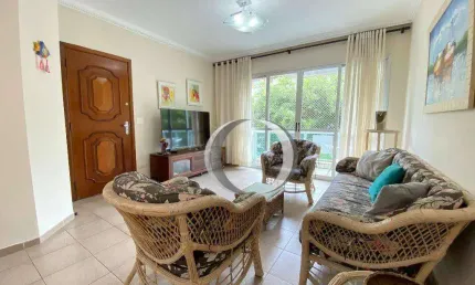 Excelente apartamento na Enseada com 4 quartos sendo 1 suíte