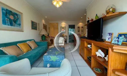 Apartamento na praia da enseada, guaruja a venda, amplo, perto da praia