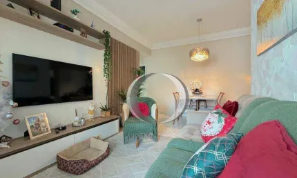 Apartamento a venda no guarujá, enseada, churrasqueira na varanda, lazer, portaria e serviço de praia