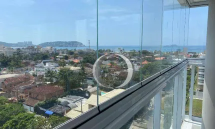 Apartamento com 3 quartos sendo 1 suíte, em predio de alto padrão, com vista para o mar na praia da enseada
