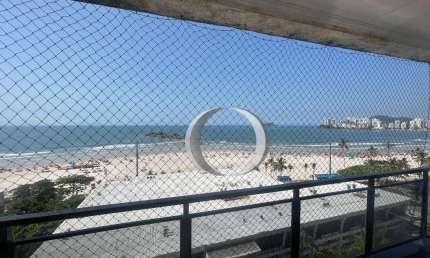 Pitangueiras, linda vista mar, 1 apartamento por andar com 3 suites.
