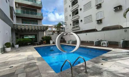 APARTAMENTO COM 3 SUÍTES À VENDA NA ENSEADA  - GUARUJÁ / SP