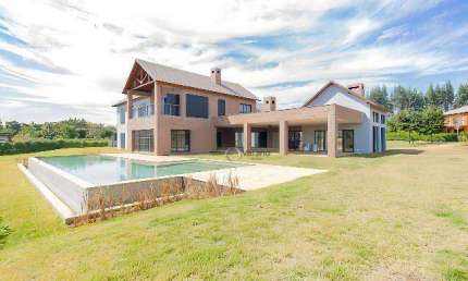 Casa com 6 dormitórios à venda, 858 m² por R$ 30.000.000 - Fazenda Boa Vista - Porto Feliz/SP