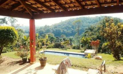 Chácara com 4 dormitórios à venda, 4700 m² por R$ 1.590.000 - Almeida Prado - Igaratá/SP