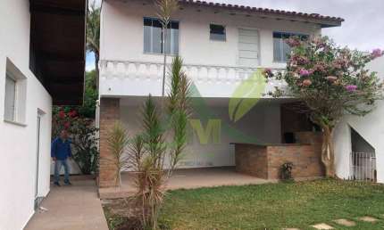 Oportunidade Casa Térrea reformada localizada na Região da Lucas