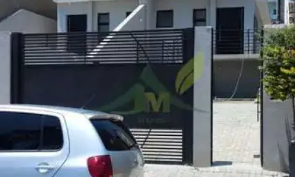 Sobrado com 3 Dormitórios em Atibaia, Jardim dos Pinheiros