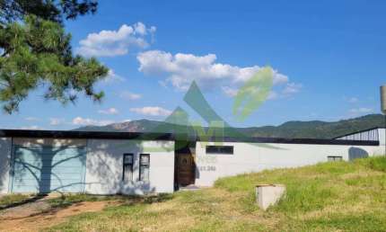 Chácara com Vista Panorâmica para a Pedra Grande em Atibaia - 6000 m²