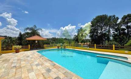 Chácara Rústica à Venda com Vista para a Represa – Ideal para Lazer