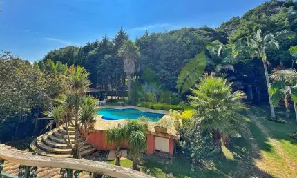 Casa Exclusiva no Ponto Mais Alto do Clube da Montanha em Atibaia