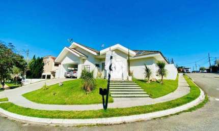 Casa com 4 dormitórios à venda, 236 m² - Residencial Santa Helena - Caçapava/SP