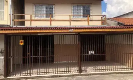 Casa com 2 quartos, 100m², à venda em Curitiba, Cidade Industrial