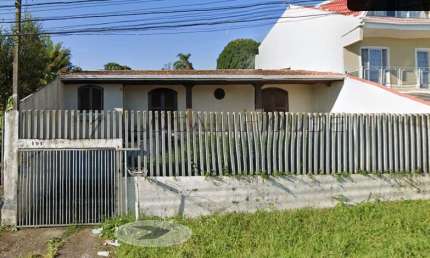 Sobrado com 3 quartos, 172m², à venda em Curitiba, Uberaba