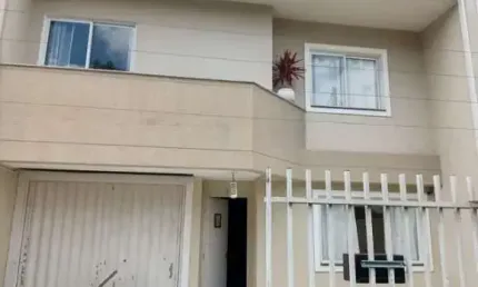 Casa com 3 quartos, 120m², à venda em Curitiba, Boqueirão
