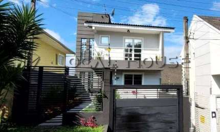 Sobrado à Venda no Residencial Verona – Santa Cândida, Curitiba