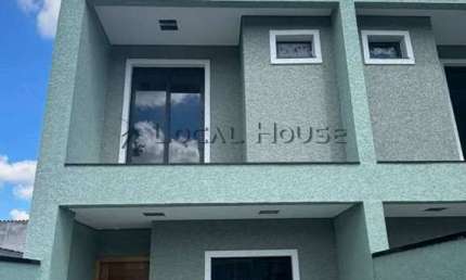 Sobrado à venda em Curitiba, Sítio Cercado, com 3 quartos, 84m²
