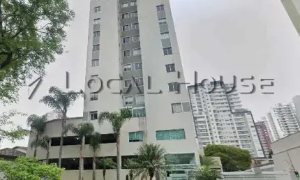 Apartamento à venda em Curitiba, Água Verde, com 2 quartos, 67m²