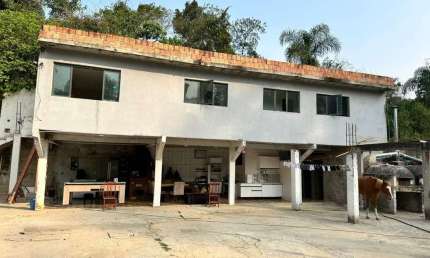 Chácara para Venda em Guarulhos, Vila Nova Bonsucesso, 3 dormitórios, 3 banheiros, 5 vagas