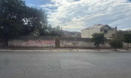 Terreno à venda na Rua Antonieta Altenfelder, Jardim Guapira, São Paulo