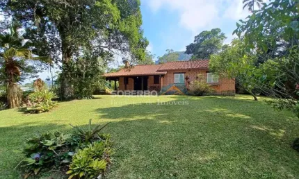 Sítio Urbano 10.920 m2, casa 4 quartos, Granja Guarani, Teresópolis, RJ