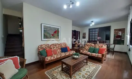 Casa 3 quartos em condomínio com piscina e lazer, alto, teresópolis, rj