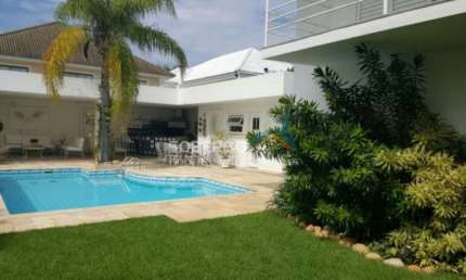 Casa Alto Padrão, 4 Quartos (2 suítes), Piscina, Sauna, Espaço Gourmet, Condomínio Barra da Tijuca, RJ