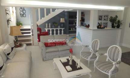 Casa 5 Suítes, Terreno c/ 1350 m2, Quintal e Jardim plano, Piscina, Sauna, Albuquerque, Teresópolis, RJ