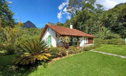 Sítio com 60.000 m2, cachoeira, 5 quartos, sauna, vargem grande, teresópolis