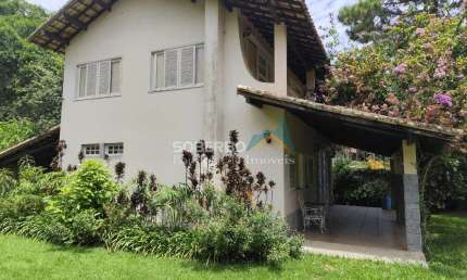 Casa 3 Quartos com Piscina e Quintal à Venda em Albuquerque, Teresópolis