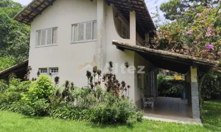 Casa 3 Quartos com Piscina e Quintal à Venda em Albuquerque, Teresópolis