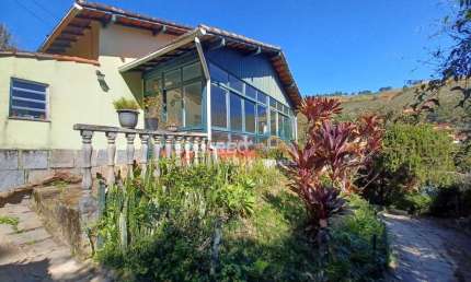 Casa com 3 quartos à venda no Albuquerque, Teresópolis , 240 m2 por R$ 650.000