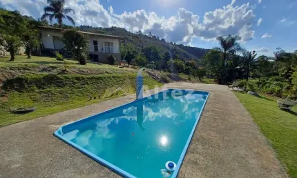 Chácara 3000 m², Lago, Piscina, Albuquerque, Teresópolis.