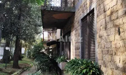 Casa em condomínio fechado com 6 quartos à venda no Alto, Teresópolis  por R$ 850.000