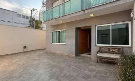 Casa com 3 dormitórios à venda, 147 m² por R$ 799.000,00 - Cesar de Souza - Mogi das Cruzes/SP