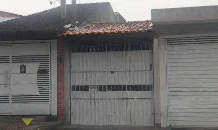 Casa com 2 dormitórios à venda, 60 m² por R$ 500.000,00 - Vila Oliveira - Mogi das Cruzes/SP