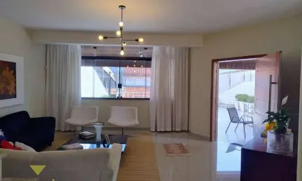 Casa com 3 dormitórios à venda, 350 m² por R$ 1.300.000,00 - Vila Suissa - Mogi das Cruzes/SP