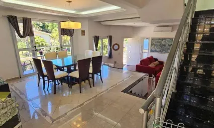 Casa com 4 dormitórios à venda, 330 m² por R$ 1.440.000,00 - Parque Residencial Itapeti - Mogi das Cruzes/SP