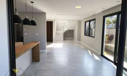 Casa com 3 dormitórios à venda, 265 m² por R$ 2.350.000,00 - Fazenda Rodeio - Mogi das Cruzes/SP