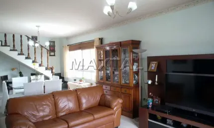 Apartamento duplex, próximo ao Metrô Tucuruvi. Com 3 dormitórios, 1 suíte e 3 banheiros.