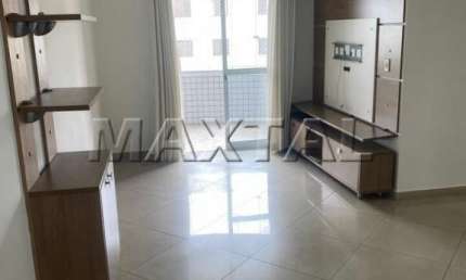 Apartamento à venda, com 2 dormitórios, sendo um 1 suíte, amplo closet e 2 vagas.
