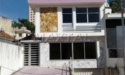 Excelente oportunidade , Prédio comercial com 3 pavimentos ,9 salas, subsolo 10 vagas de garagem