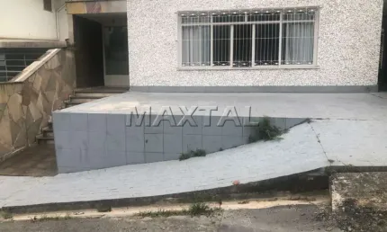 Casa a venda, de Condomínio, 4 quartos, 1 suíte, 4 banheiros, 2 salas, 4 vagas. No Jardim São Bento.