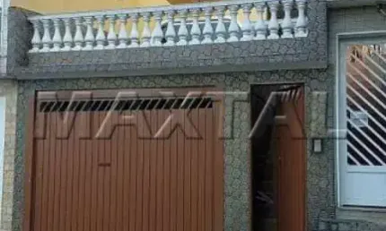 Sobrado Residencial na Região da Vila Mazzei com 3 Dormitórios, 3 Banheiros e 4 Vagas.
