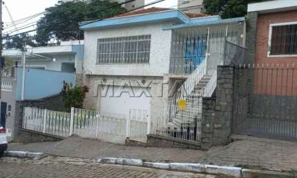 Casa em Santana Próximo ao CPOR, 3 Dormitórios, 3 Banheiros, Quintal e  4 Vagas. Imóvel locado.